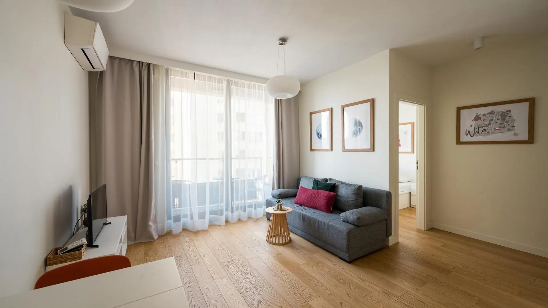 Ogrodowa Peaceful Apartments Warsaw Poland
